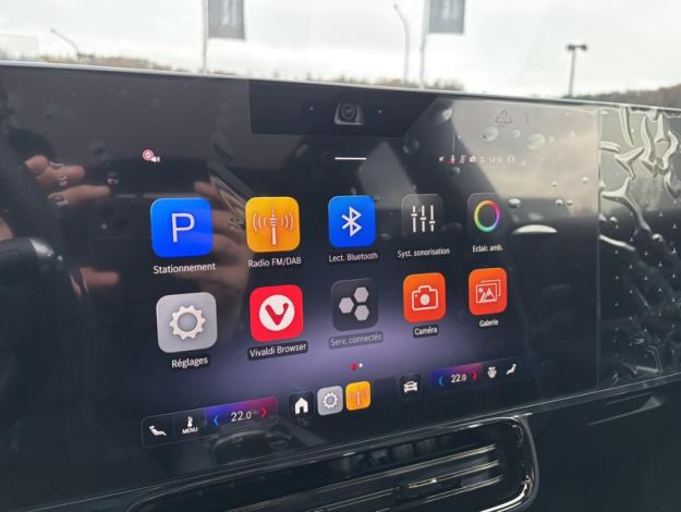 MERCEDES-BENZ CLA 250 + Sport Edition avec technologie EQ  