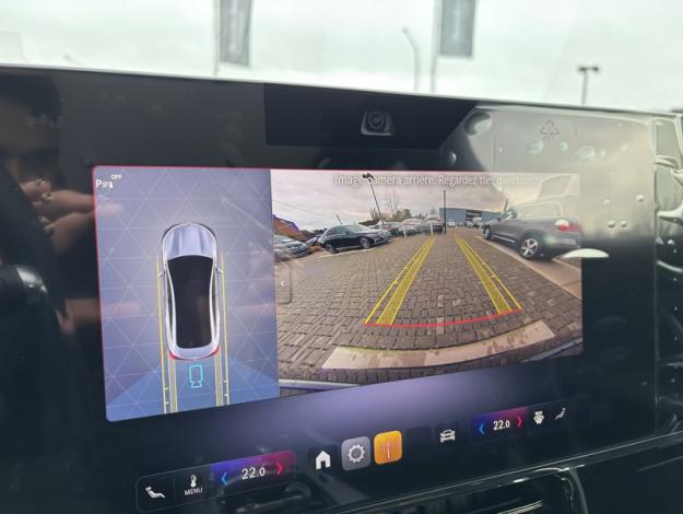 MERCEDES-BENZ CLA 250 + Sport Edition avec technologie EQ  