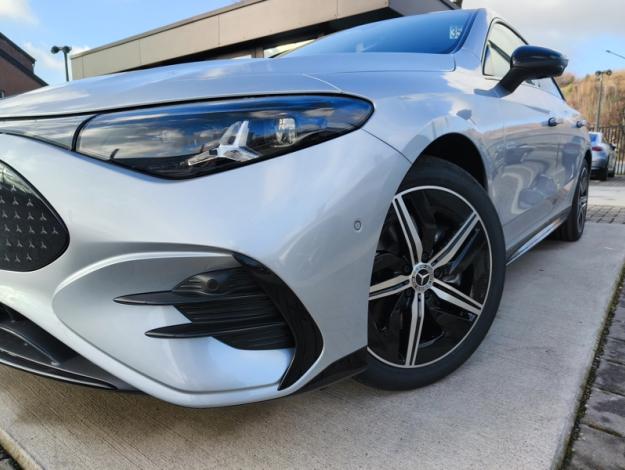 MERCEDES-BENZ CLA 250 + Sport Edition avec technologie EQ  