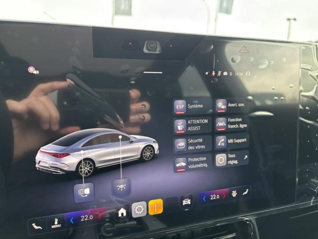 MERCEDES-BENZ CLA 250 + Sport Edition avec technologie EQ  