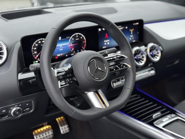 MERCEDES-BENZ GLA-Klasse GLA 180 d Off-Roader