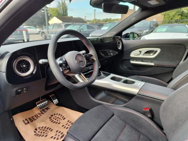 MERCEDES-BENZ CLA 250 + Sport Edition avec technologie EQ  