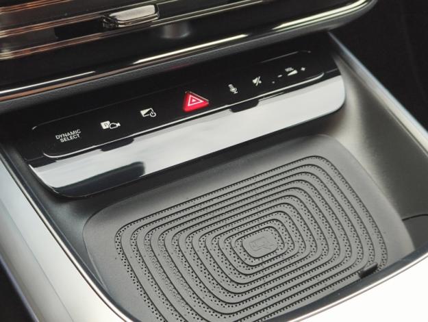 MERCEDES-BENZ CLA 250 + Sport Edition avec technologie EQ  