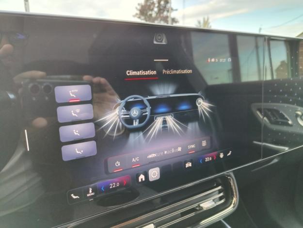 MERCEDES-BENZ CLA 250 + Sport Edition avec technologie EQ  