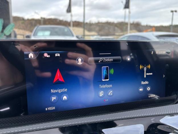 MERCEDES-BENZ A 180 Star Edition - Saga Huy  