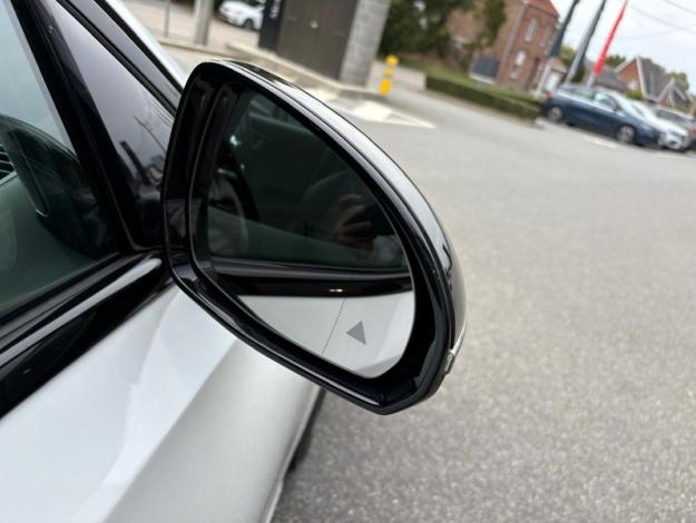 MERCEDES-BENZ E 300 de 4M Break AMG HyperScreen Pano Attelage  