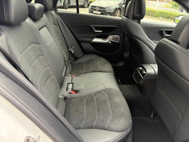 MERCEDES-BENZ E 300 de 4M Break AMG HyperScreen Pano Attelage  