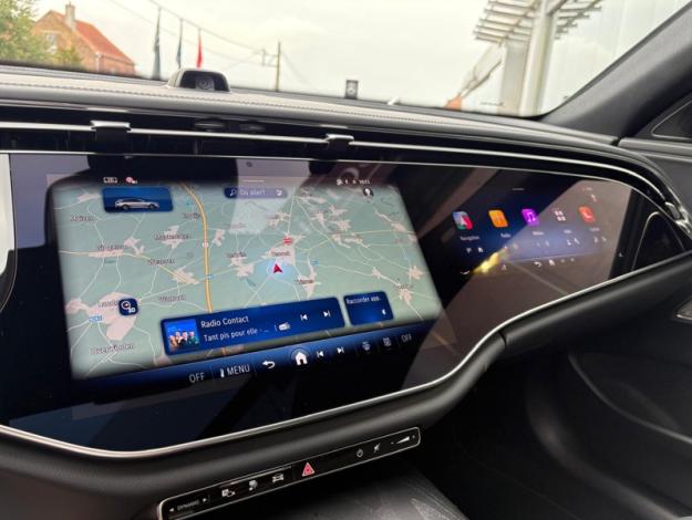 MERCEDES-BENZ E 300 de 4M Break AMG HyperScreen Pano Attelage  