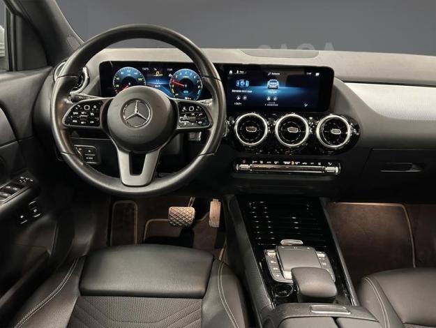 MERCEDES-BENZ GLA-Klasse GLA 250 e Off-Roader