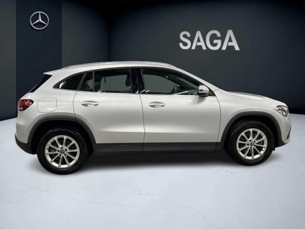 MERCEDES-BENZ GLA-Klasse GLA 250 e Off-Roader