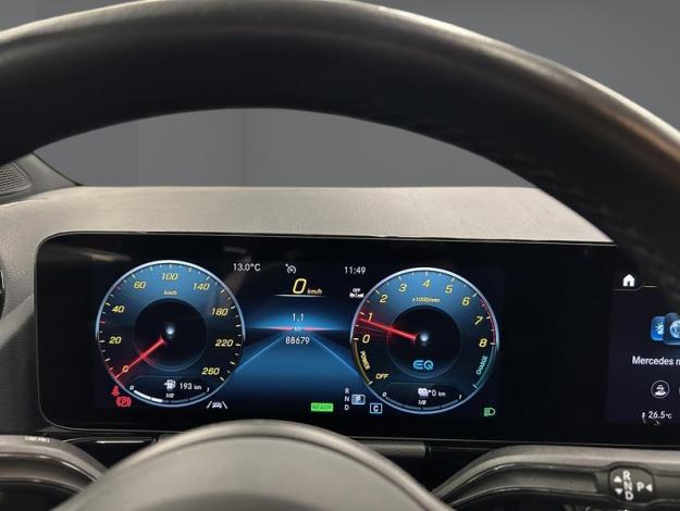 MERCEDES-BENZ GLA-Klasse GLA 250 e Off-Roader