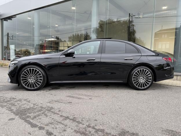 MERCEDES-BENZ E 300 de Berline AMG HyperScreen Pano  