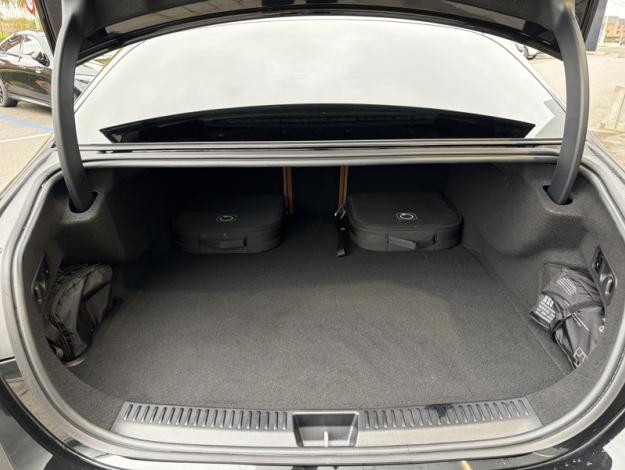 MERCEDES-BENZ E 300 de Berline AMG HyperScreen Pano  