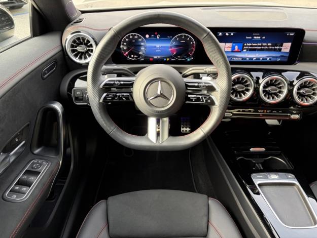 MERCEDES-BENZ CLA 180 Coupé AMG Pack Night Pano  