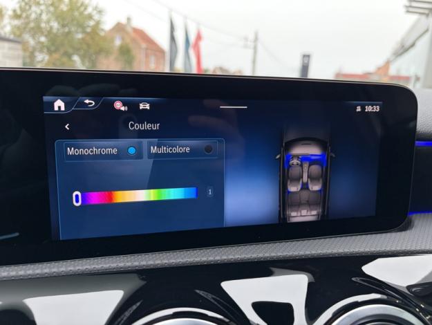 MERCEDES-BENZ A 180 AMG Pack Night Facelift   