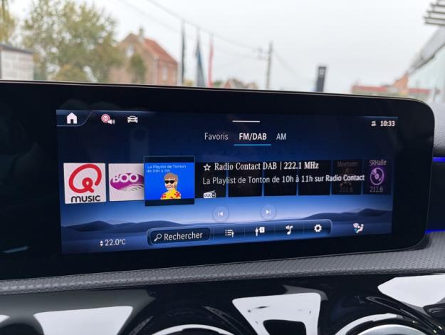 MERCEDES-BENZ A 180 AMG Pack Night Facelift   