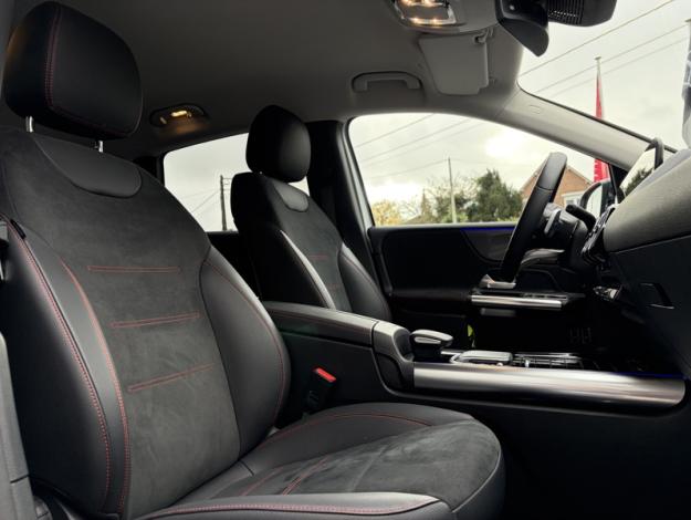 MERCEDES-BENZ B 250 e AMG Pack Night  