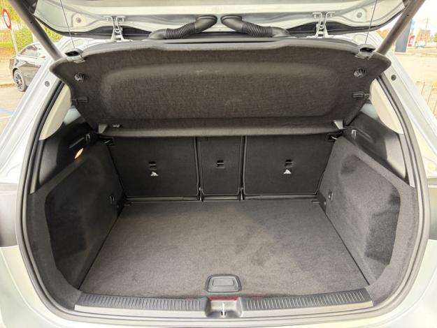 MERCEDES-BENZ B 250 e AMG Pack Night  