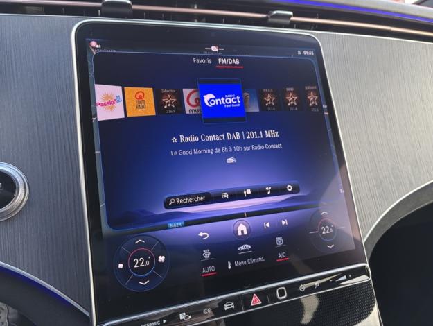 MERCEDES-BENZ EQE SUV 350+ AMG Line DISTRONIC PLUS  