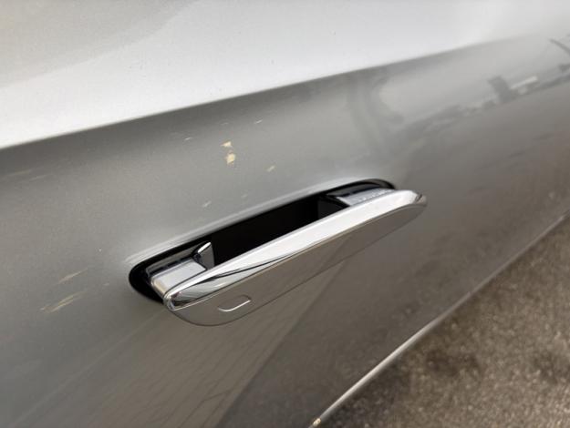 MERCEDES-BENZ E 300 e Berline AMG HyperScreen Pano  