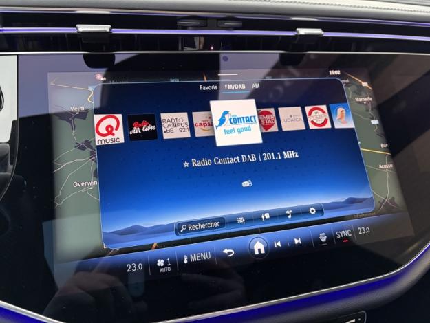 MERCEDES-BENZ E 300 e Berline AMG HyperScreen Pano  