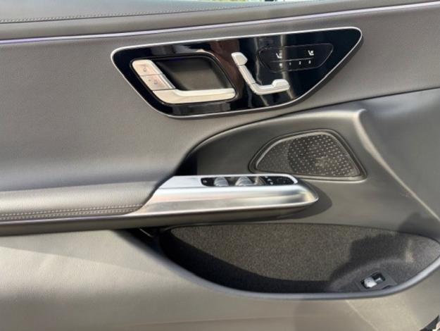 MERCEDES-BENZ E 300 e Break AMG Pack Night Pano  