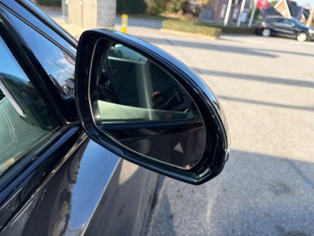 MERCEDES-BENZ E 300 de Break AMG  Pano Attelage  