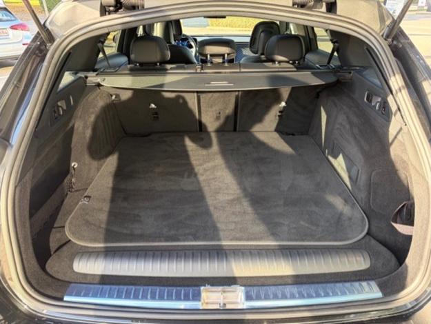 MERCEDES-BENZ E 300 de Break AMG  Pano Attelage  