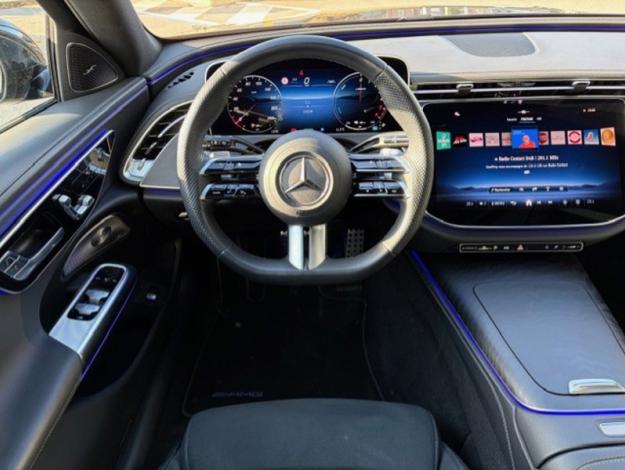 MERCEDES-BENZ E 300 de Break AMG  Pano Attelage  