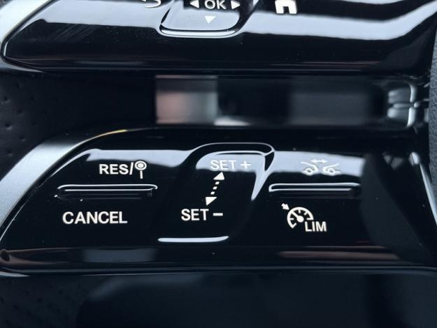 MERCEDES-BENZ A-Klasse A 250 e