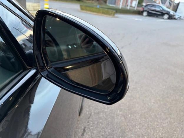 MERCEDES-BENZ E 300 e AMG Pack Night HyperScreen Pano  