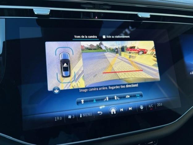 MERCEDES-BENZ E 300 e AMG Pack Night HyperScreen Pano  