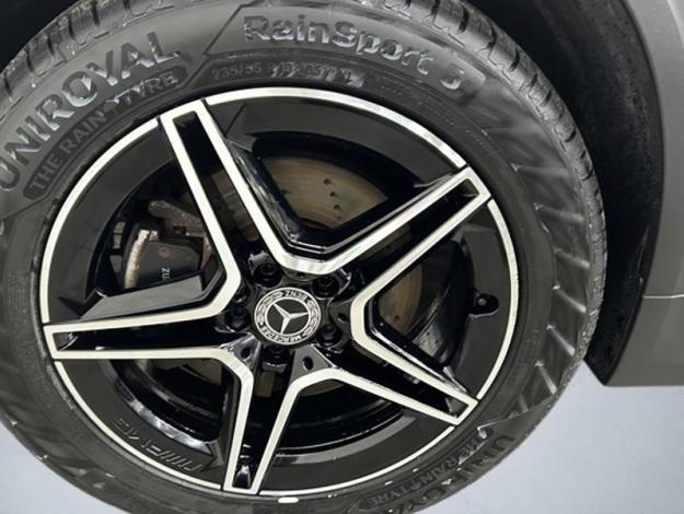 MERCEDES-BENZ GLA-Klasse GLA 250 e Off-Roader