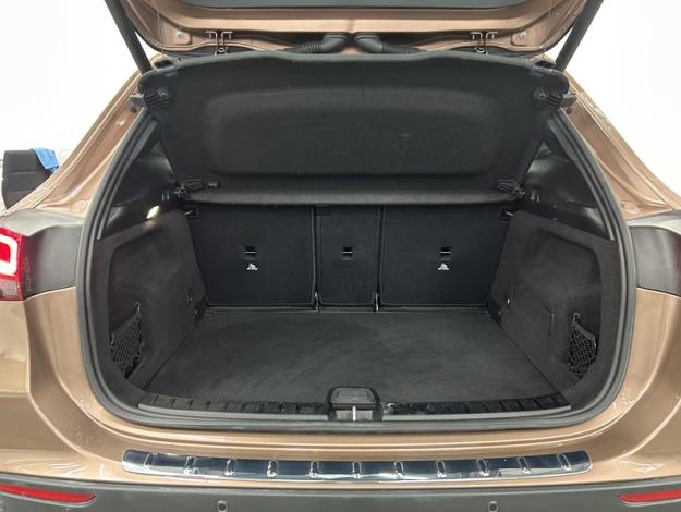 MERCEDES-BENZ GLA-Klasse GLA 250 e Off-Roader