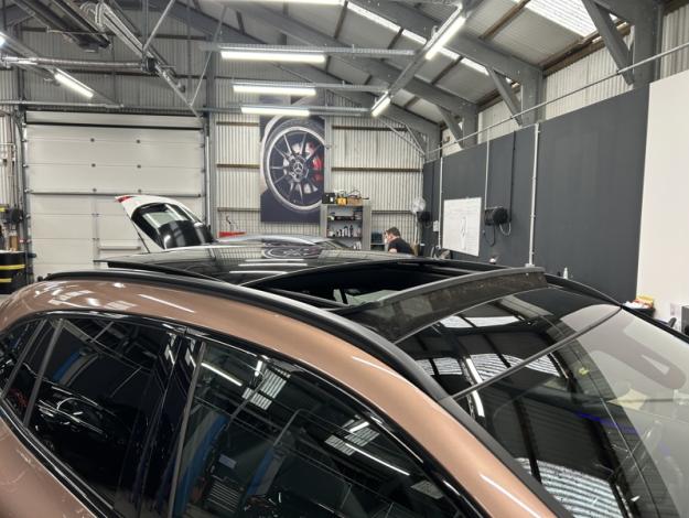 MERCEDES-BENZ GLA-Klasse GLA 250 e Off-Roader