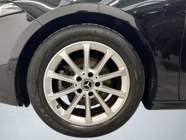 MERCEDES-BENZ A 180 Progressive Attache remorque  