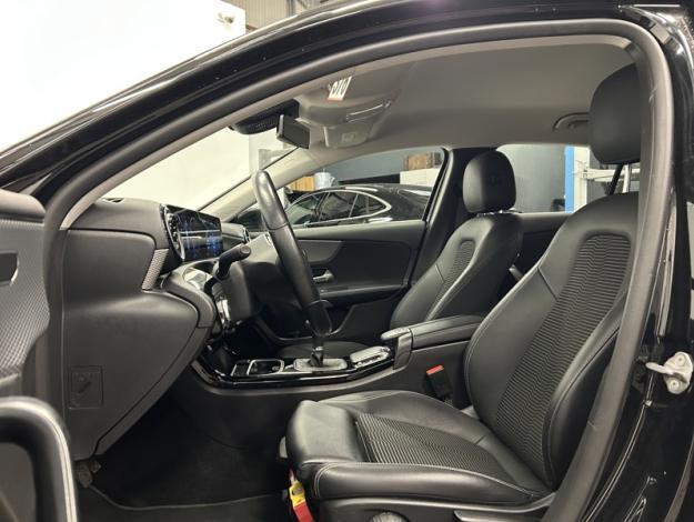 MERCEDES-BENZ A 180 Progressive Attache remorque  