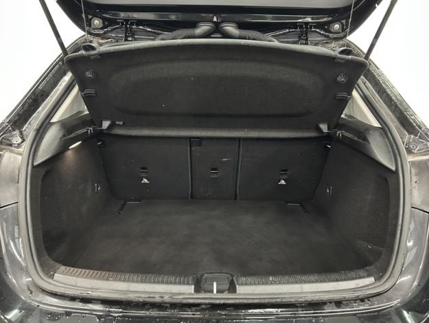 MERCEDES-BENZ A 180 Progressive Attache remorque  