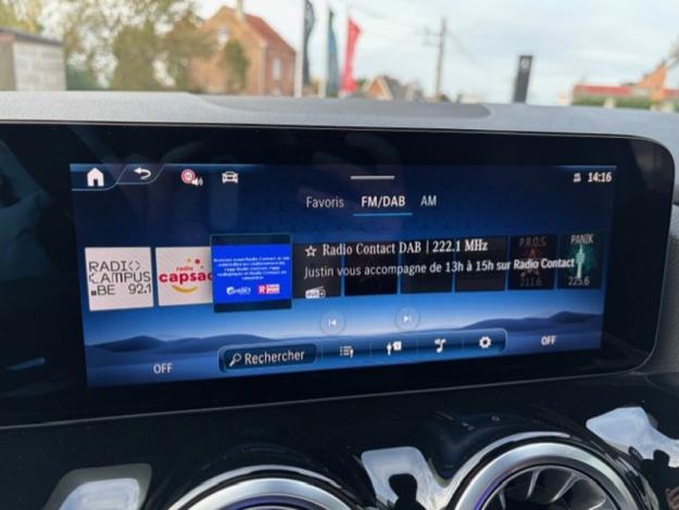 MERCEDES-BENZ GLA-Klasse GLA 180 Off-Roader