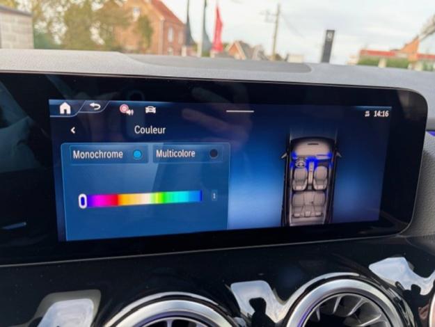 MERCEDES-BENZ GLA-Klasse GLA 180 Off-Roader