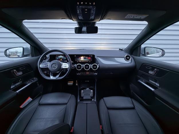 MERCEDES-BENZ GLA 200 d AMG Line  