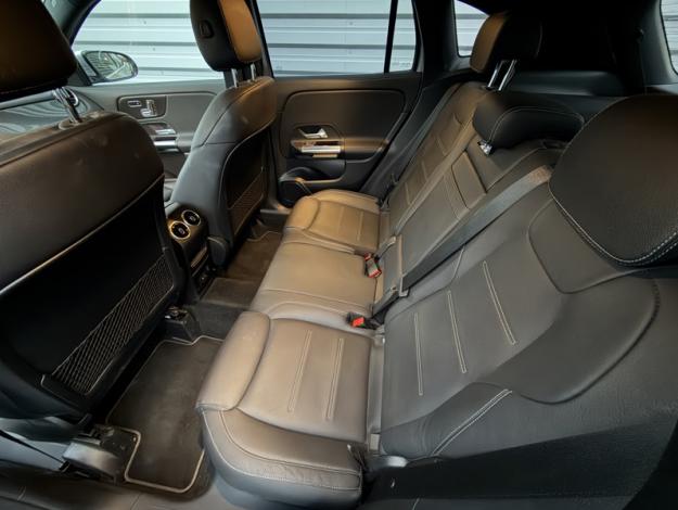 MERCEDES-BENZ GLA 200 d AMG Line  