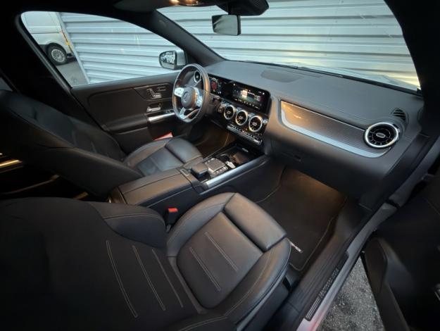 MERCEDES-BENZ GLA 200 d AMG Line  