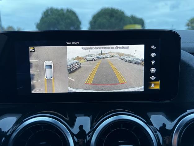 MERCEDES-BENZ GLA 200 d AMG Line  