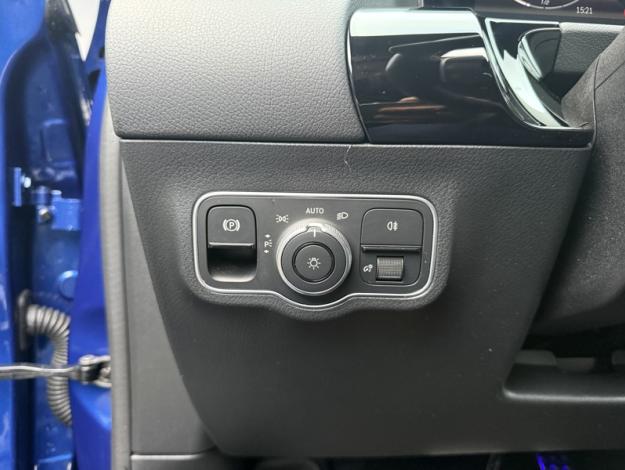 MERCEDES-BENZ GLA 250 e Hybrid EQ AMG Line  