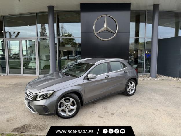 MERCEDES-BENZ GLA 180 Sensation  