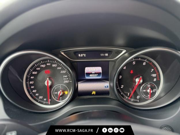 MERCEDES-BENZ GLA 180 Sensation  