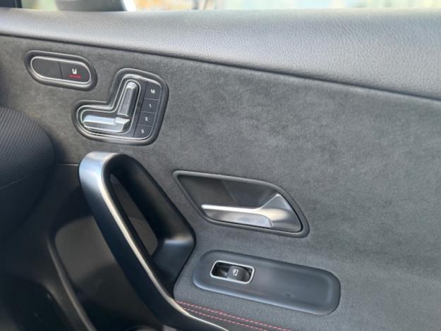 MERCEDES-BENZ Classe A 180 d AMG Line  Classe A/177 Classe A 180 d AMG Line