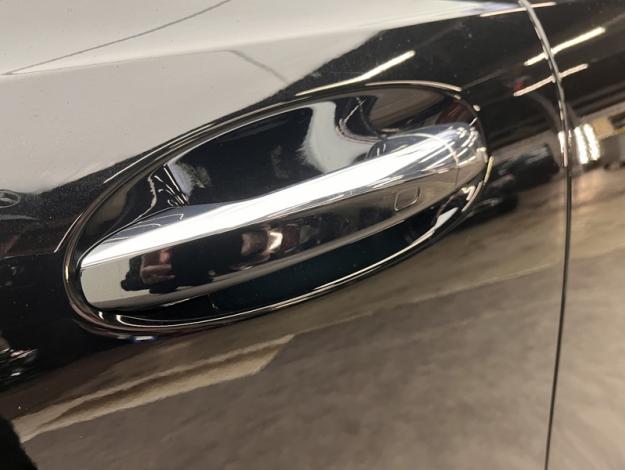 MERCEDES-BENZ GLB 200 d AMG Line  