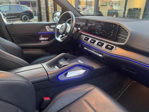 MERCEDES-BENZ GLE 300 d 4MATIC - AMG Line   